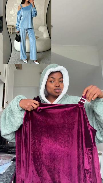 @Queen 👸 of Mimics 💫