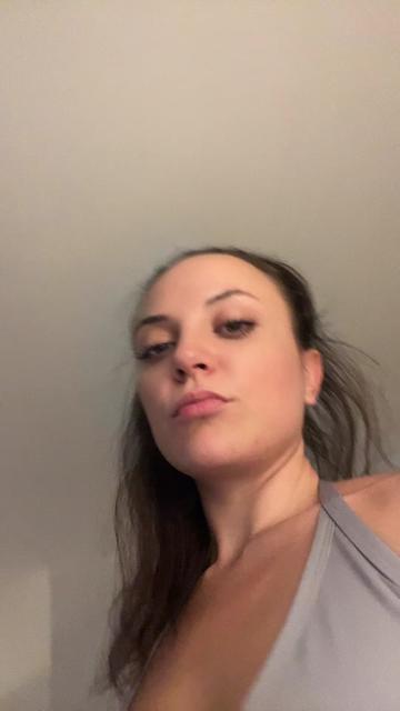 @mlaquinn
