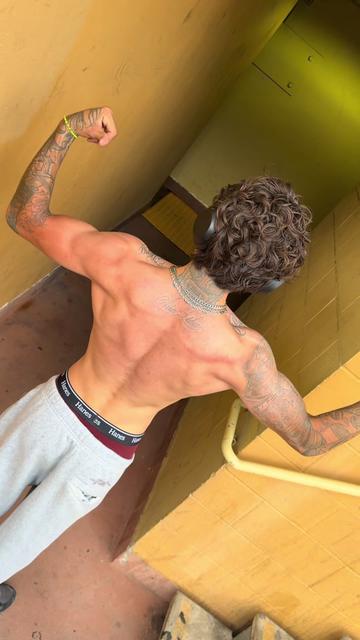 @LochoChops