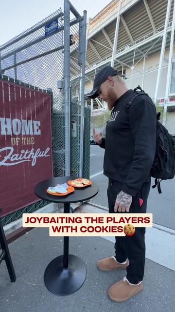 @San Francisco 49ers