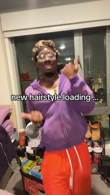 @YOUTUBE: I am sensational