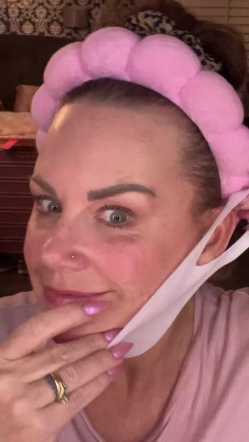 @mamaluvzbeauty