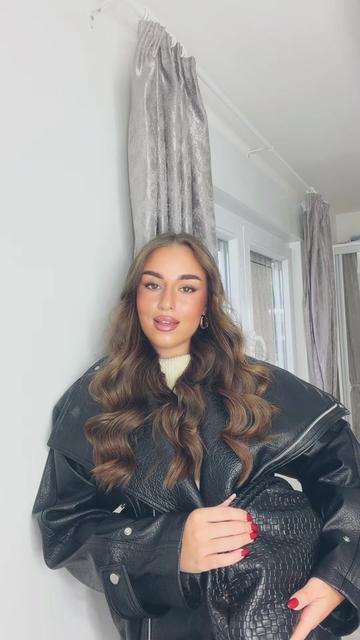 @𝖺𝗇𝖺𝗌𝗍𝖺𝗌𝗂𝗃𝖺