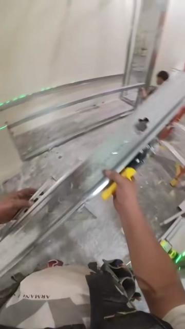 @Drywall_hanger