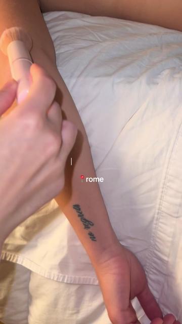 @Chiara | ASMR dal vivo 🪶🤍