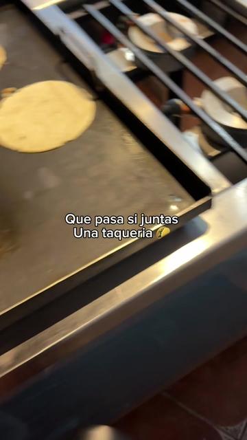 @Aleksito
