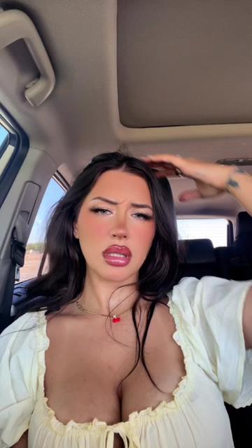 @Amanddajustyne