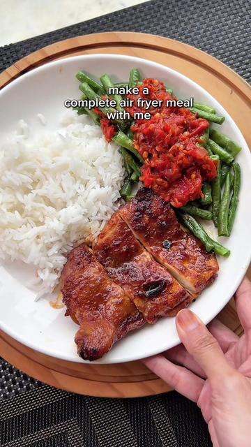 @liaslittlekitchen