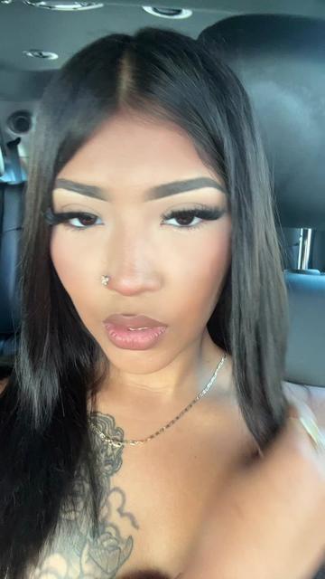 @y