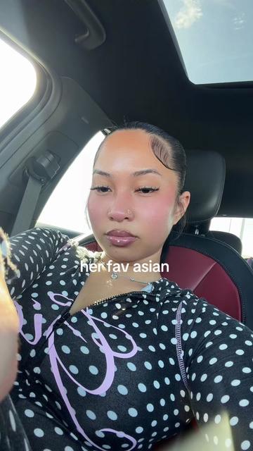 @Debbie 🩵