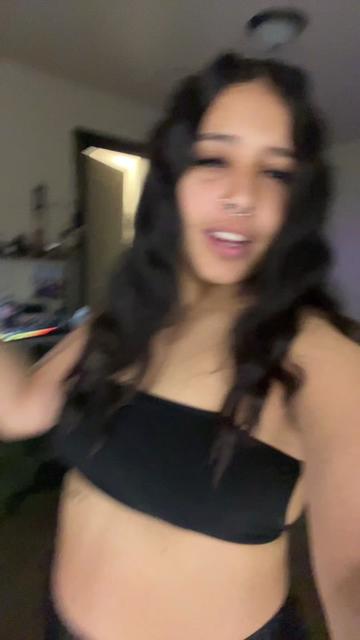 @Chela101502