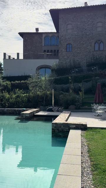 @serecondeluxuryrealestate
