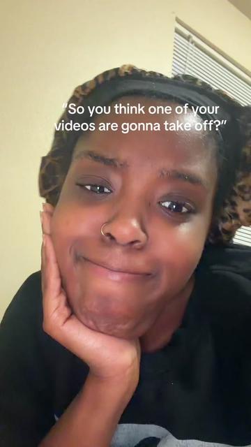 @Lizzie<3