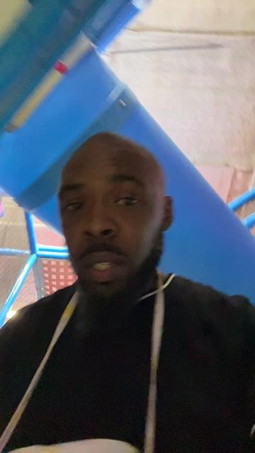 @Cmoe Barber