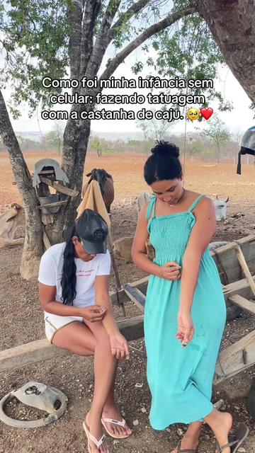 @monicadejatoba