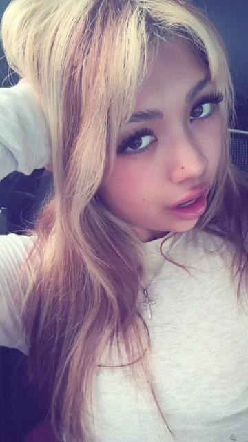 @🐰