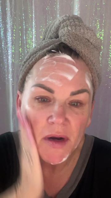 @mamaluvzbeauty