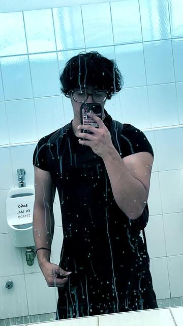 @𝑻𝒉𝒐𝒎𝒊🕷️