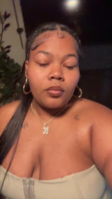 @Kezzy_kaelyn