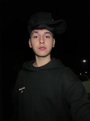 @onlybenja 🐥