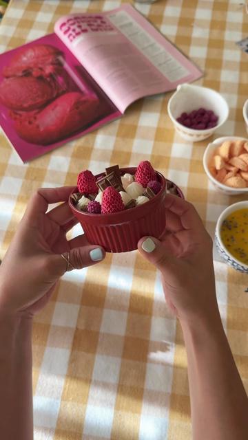 @Sol ✨Disney Crafts Food Travel