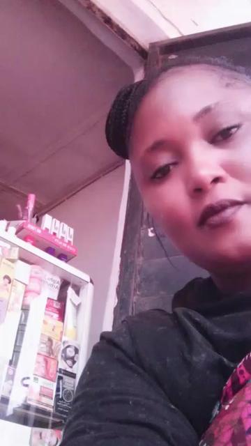 @Abiola@🤑🥰🥰 estymome