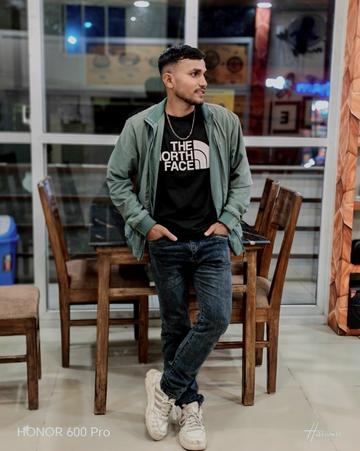 @MD.YUSUF CRICKET 🏏🏏 LOVER