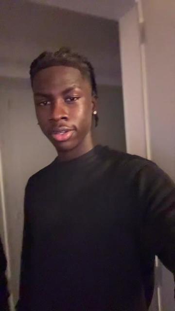 @𝐑𝟐 𝐱 𝐁𝟐