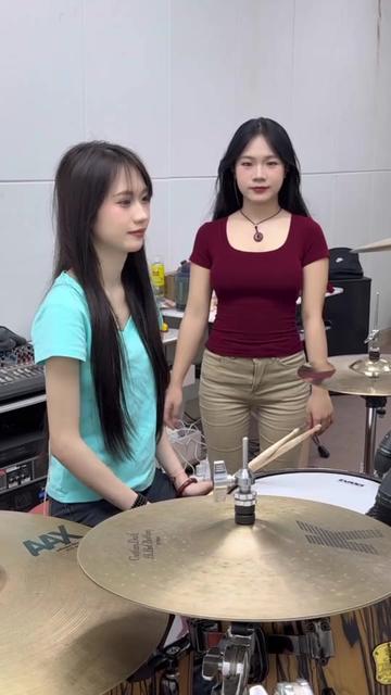 @微妮儿