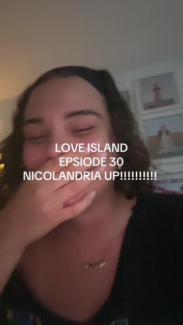 @ellienaone