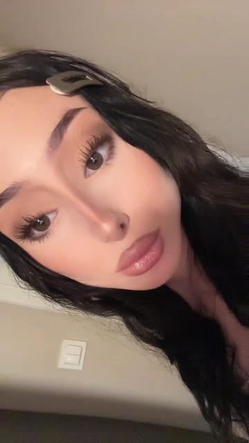 @elisour