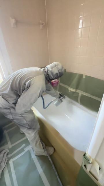 @Bathtub Reglazing Specialist