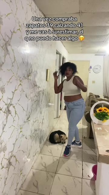 @SHASKIALABOMBA🇻🇪👩🏾🦱🇻🇪