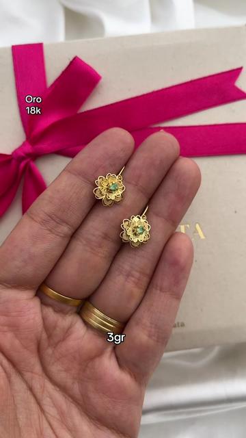 @Hilos de Plata y Oro
