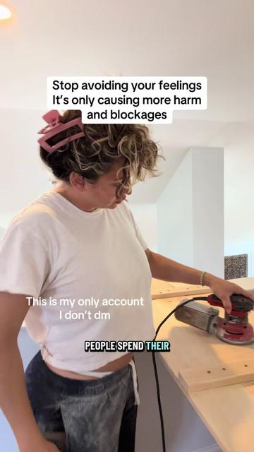 @theunconventionaljew