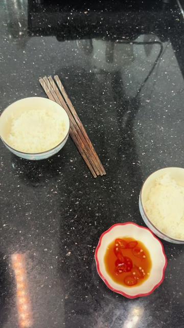 @Thèm Cơm Nhà