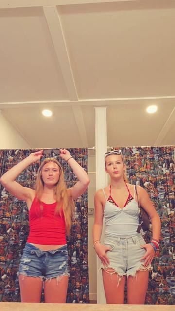 @c_j747