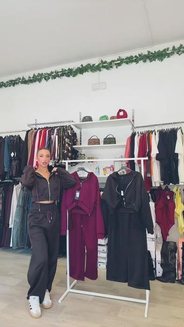 @GossipGirlShop🛍️