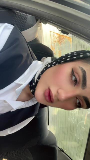 @Zahra Hosseini