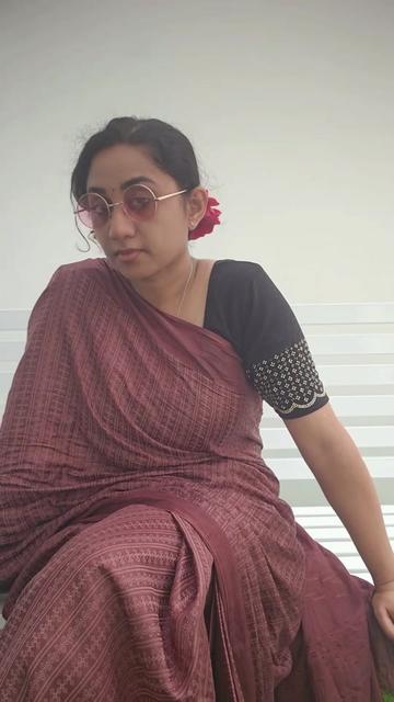 @roshnaroldon
