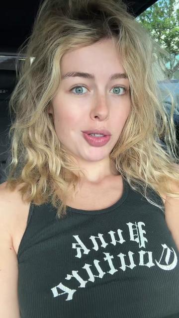 @buttonnosebunny