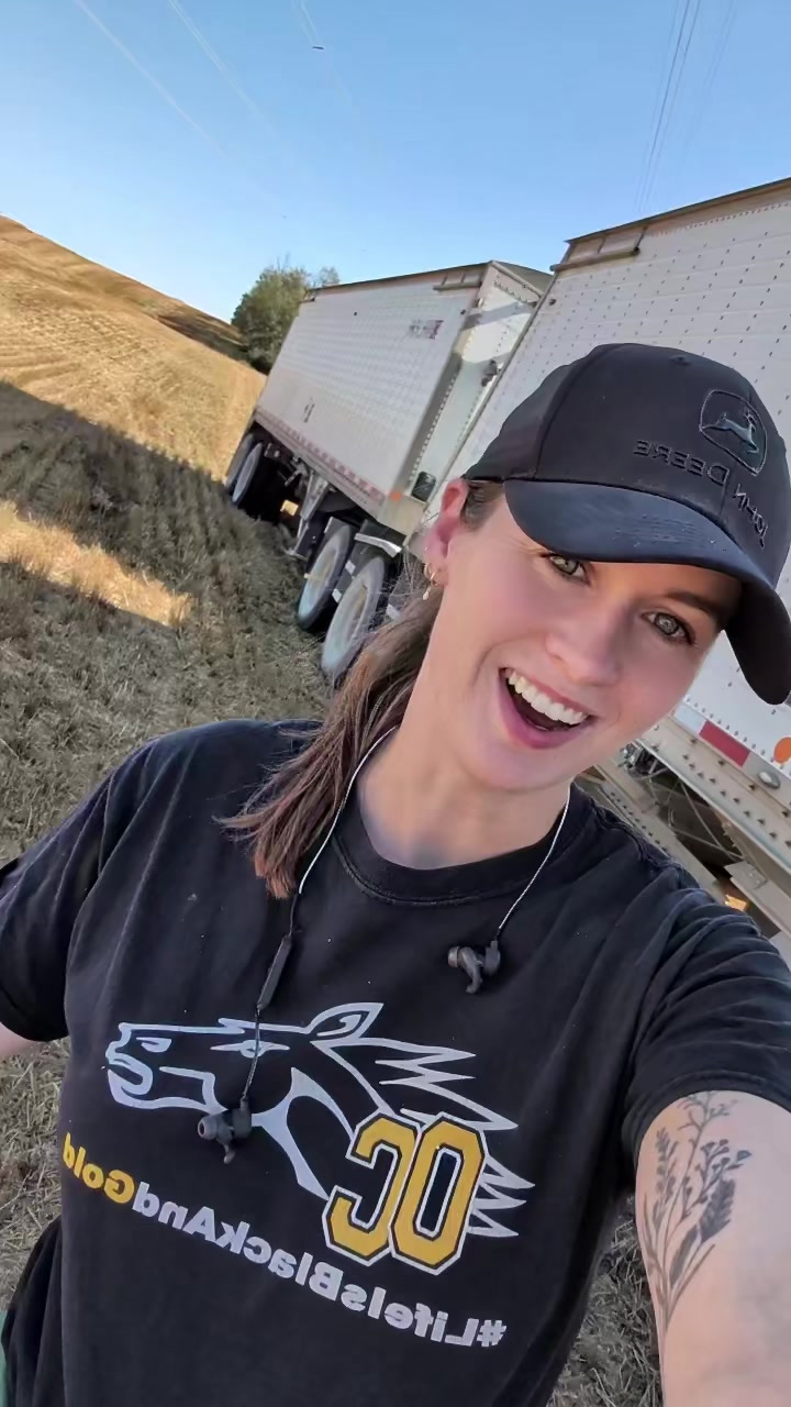 @That Female Farmer 🚜🌾