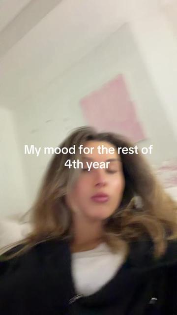 @sixgirlswithnojob