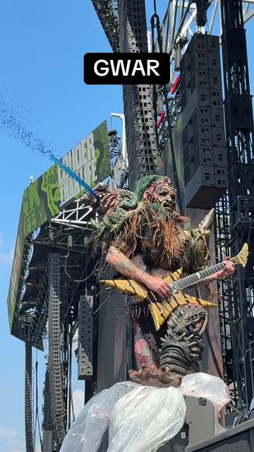 @Louder Than Life