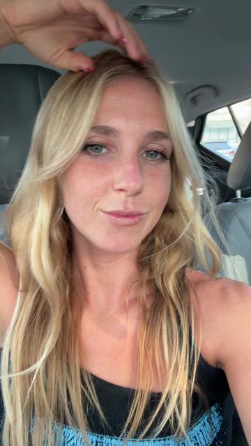 @kaitlinnn