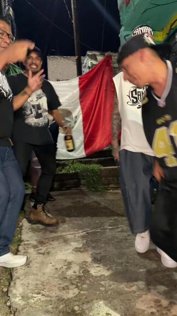 @Santa Fe Klan