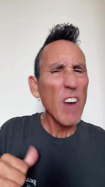 @Justincarzil