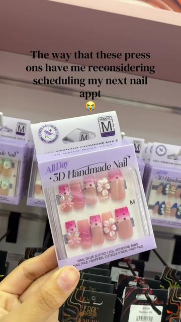 @luxbeautybakersfield