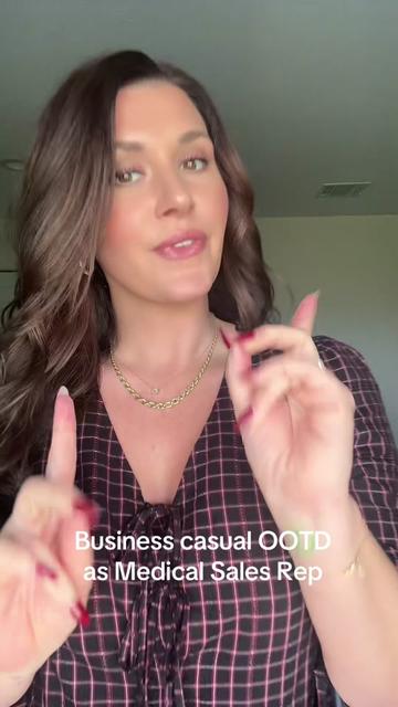 @Lyndzi - Medical Sales Coach