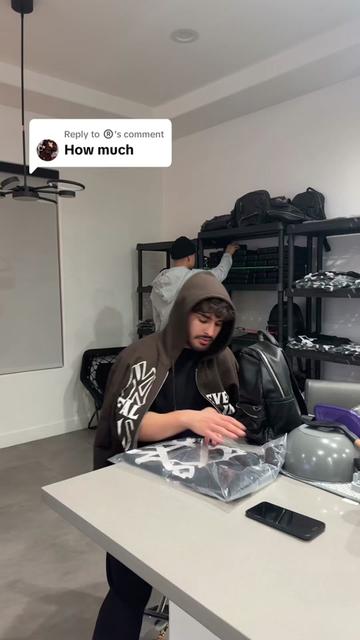 @Extendo